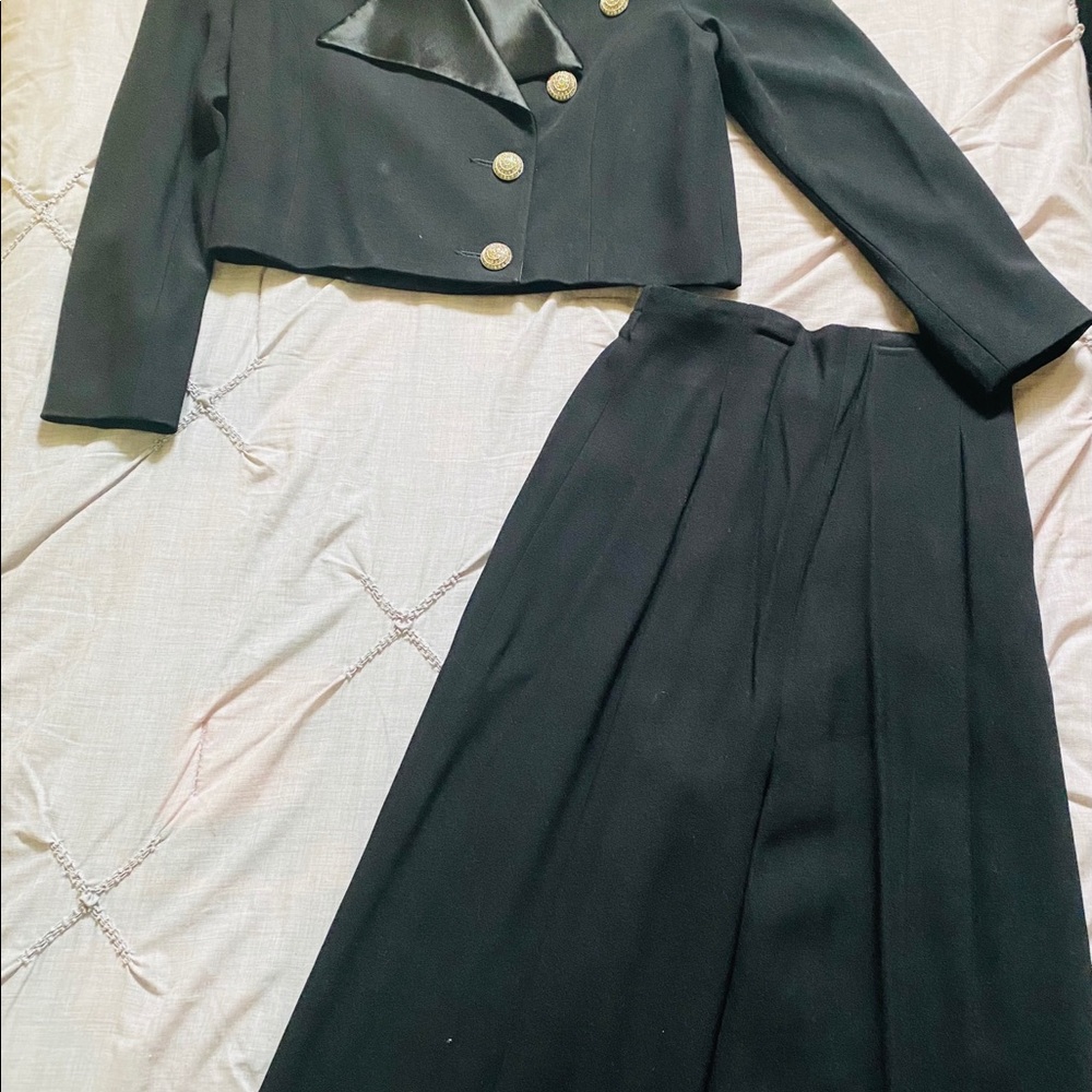 Caché Evening/Dinner Suit. Size 2